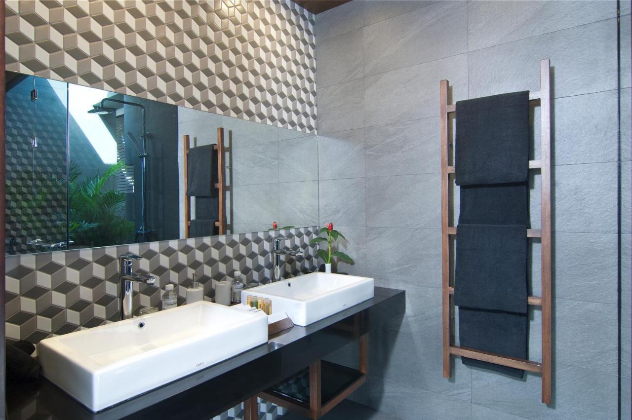 4br Jumat - Minggu Villa Seminyak (Bali)