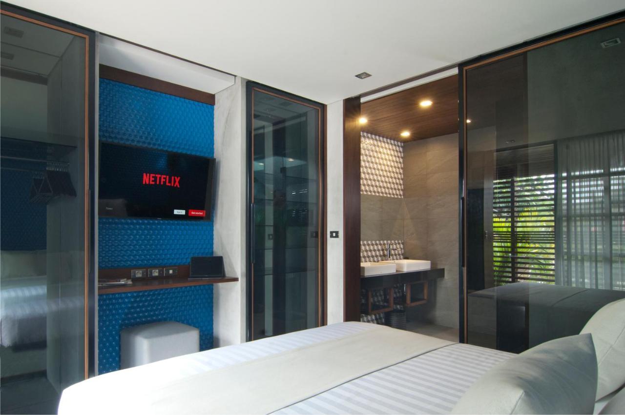 4br Jumat - Minggu Villa Seminyak (Bali)