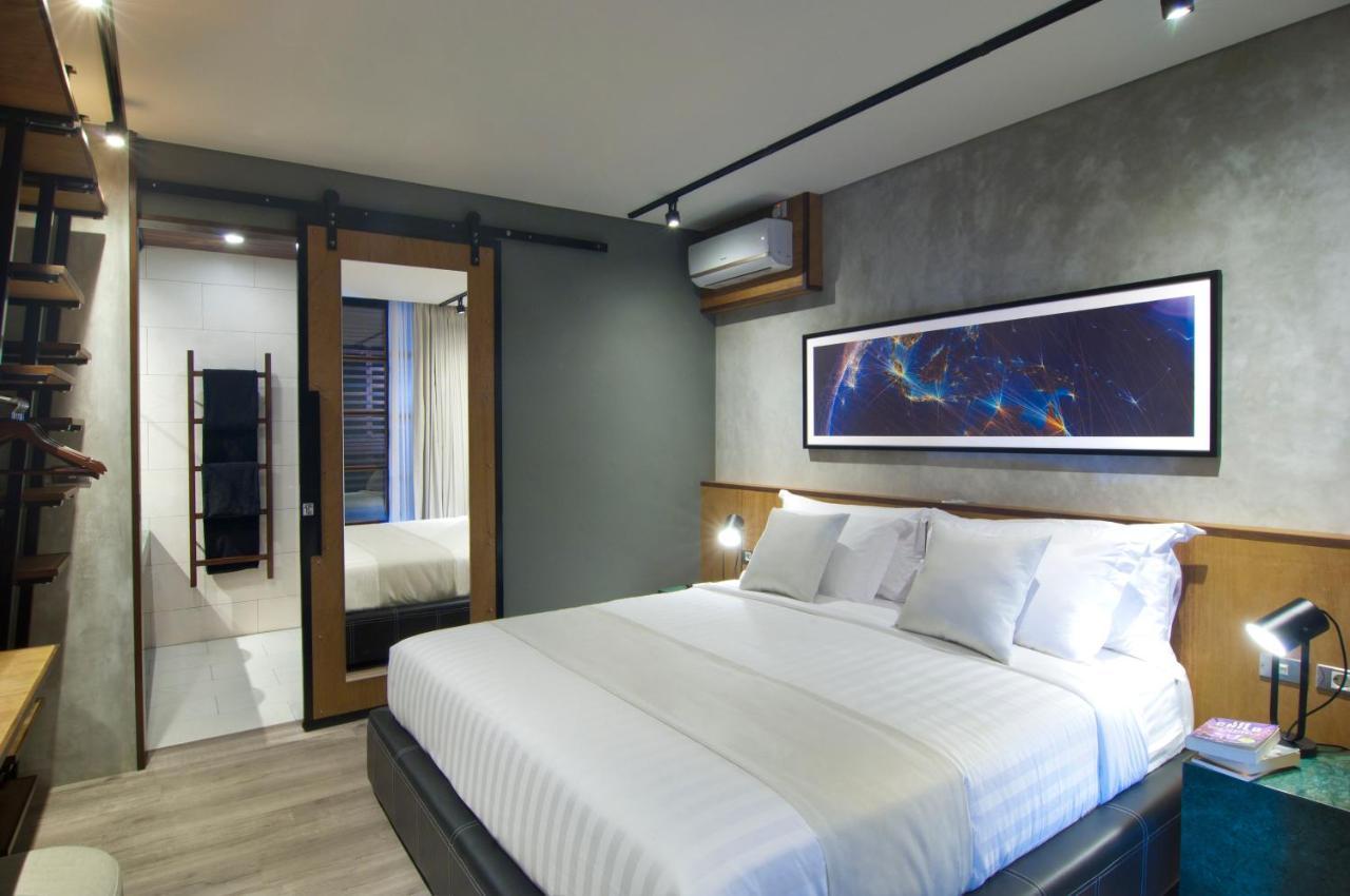 4br Jumat - Minggu * Seminyak (Bali)